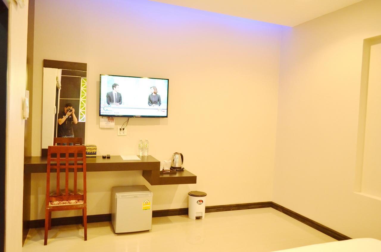 Thatluangview Hotel Vientiane Exteriör bild