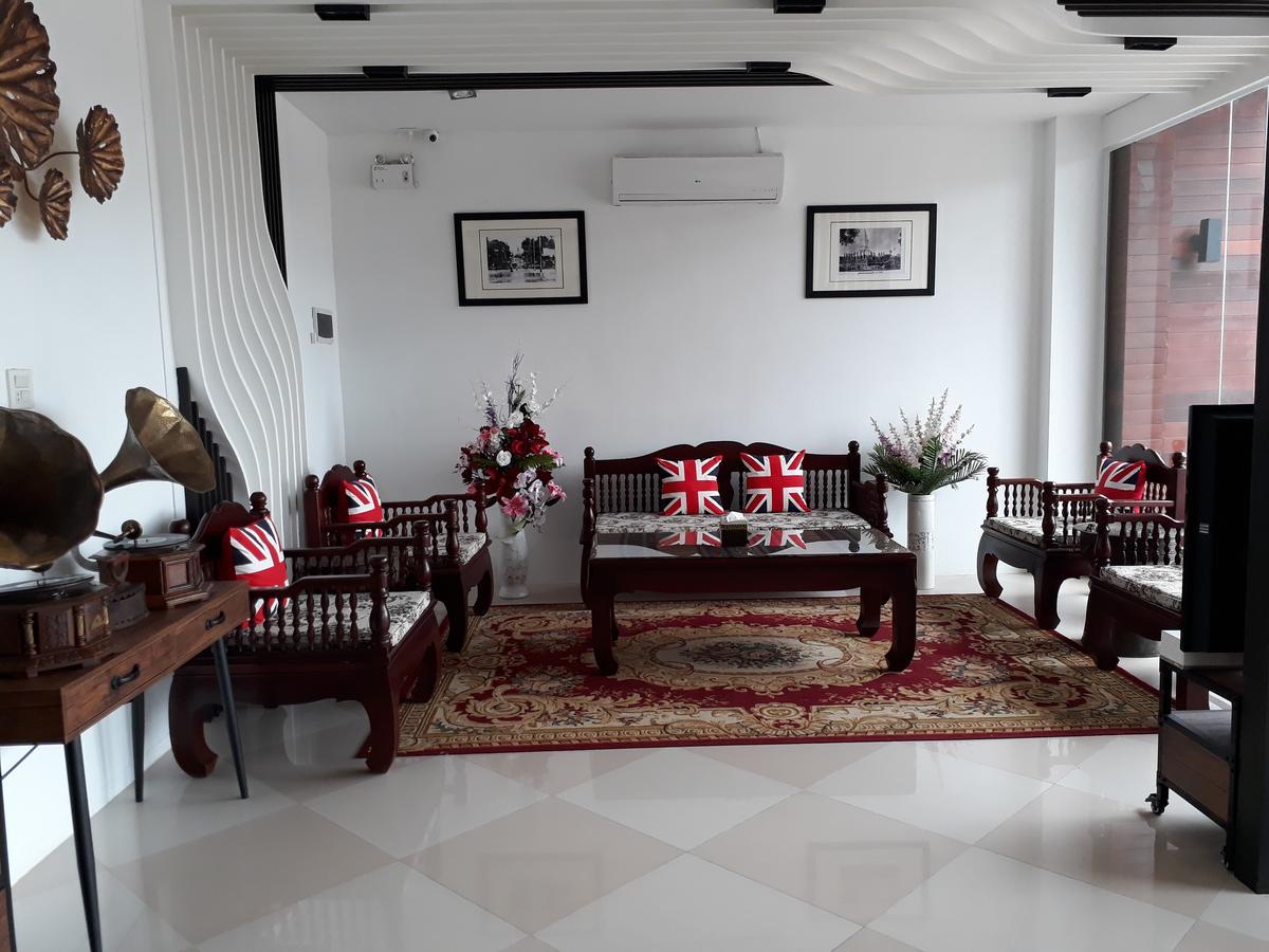 Thatluangview Hotel Vientiane Exteriör bild