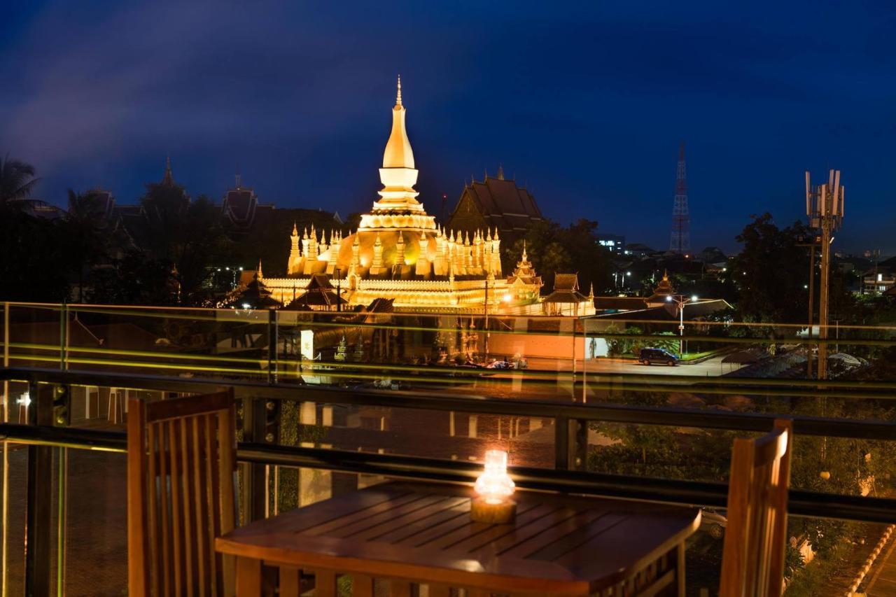 Thatluangview Hotel Vientiane Exteriör bild